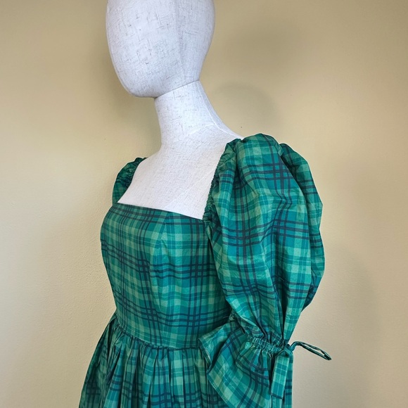 Free People x Selkie Plaid Green Market Dress Sold Out Size Medium - Picture 4 of 5